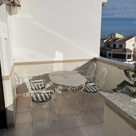 Casa 2-bed With Stunning Views Apartment